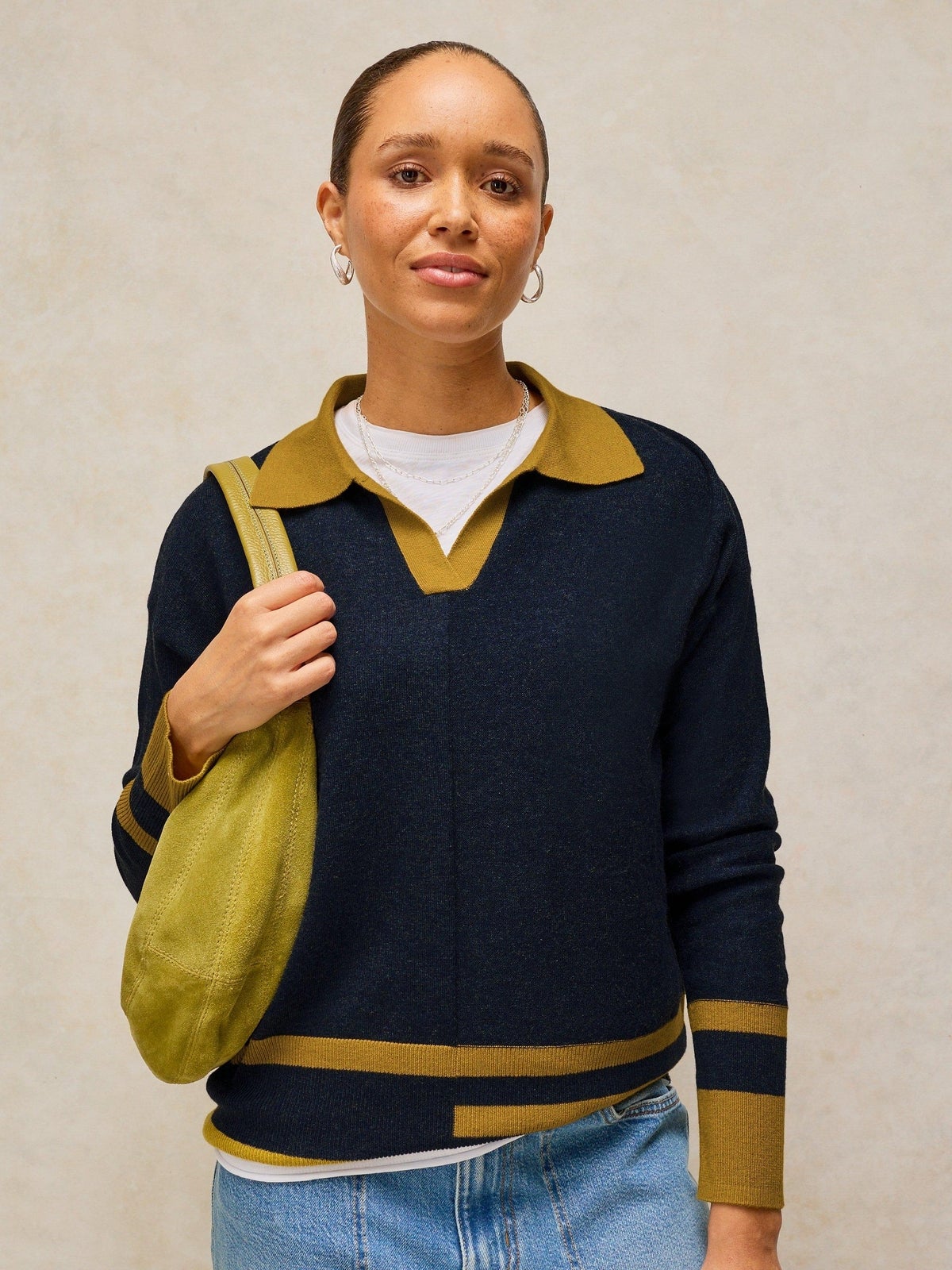 Pullover Cara mit Kragen - 52