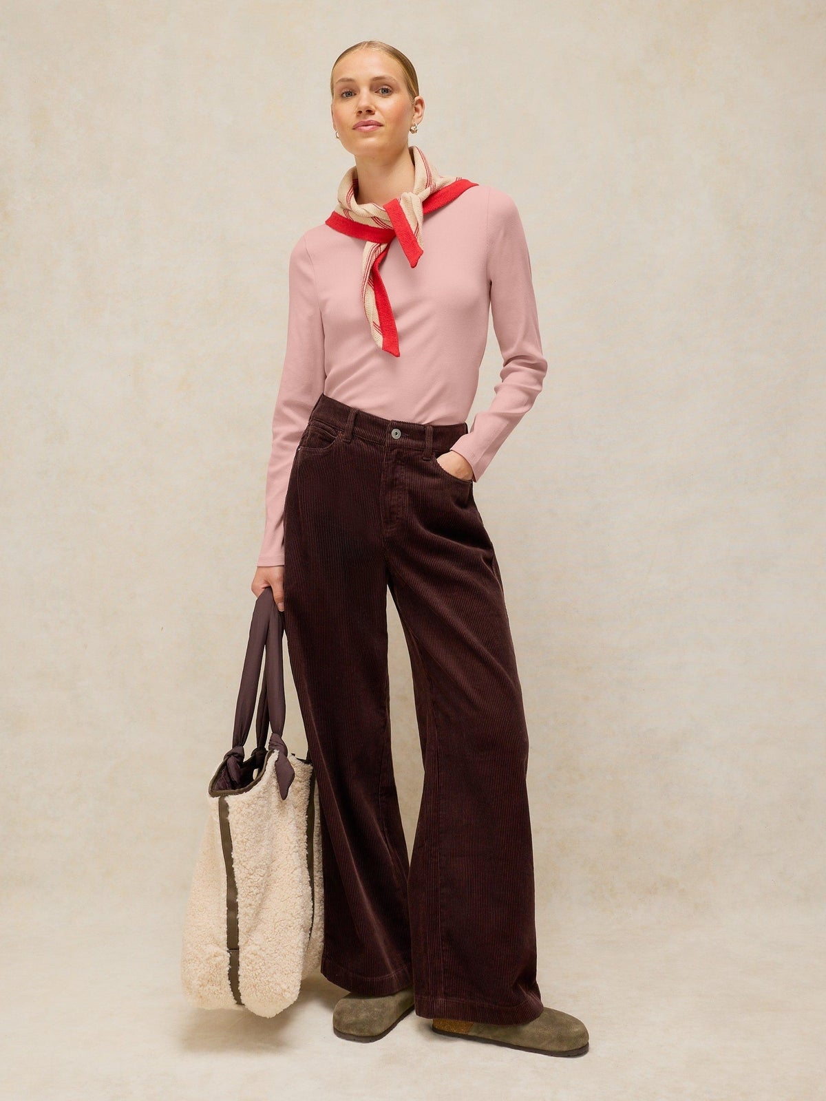 Langarmshirt Aida mit Muschelausschnitt - 48