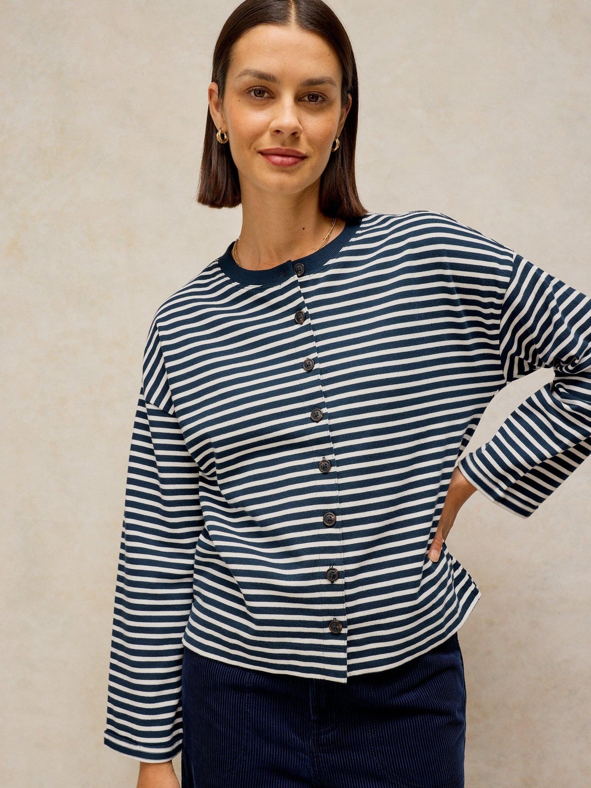Langarmshirt Kim mit Knopfleiste - 48