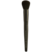 

Illamasqua Cheek Brush
