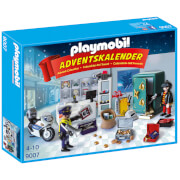Playmobil Jewel Thief Police Operation Advent Calendar with Working Safe and Money Box Function (900 Playmobil Jewel Thief Police Operation Advent Calendar with Working Safe and Money Box Function (900