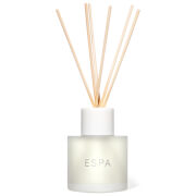 

Жидкость с бодрящим ароматом для аромадиффузора с палочками ESPA Energising Aromatic Reed Diffuser 200 мл
