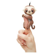 Fingerlings Baby Sloth - Kingsley (Brown) Fingerlings Baby Sloth - Kingsley (Brown)