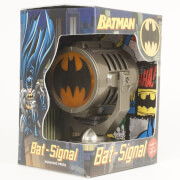 Image of Batman: Metal Die-Cast Bat-Signal DeluxeKit