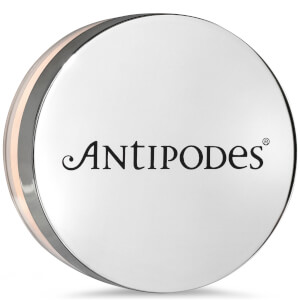 Antipodes Light Yellow 02 Mineral Powder Foundation