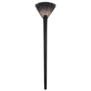 TBX Fan Highlighter Brush