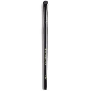Illamasqua IL105 Curved Smudger Brush
