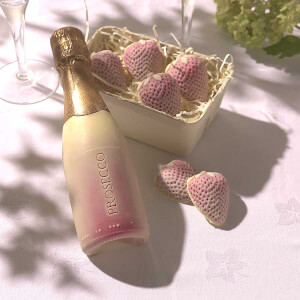 Choc on Choc Chocolate Prosecco Bottle and Strawberries
