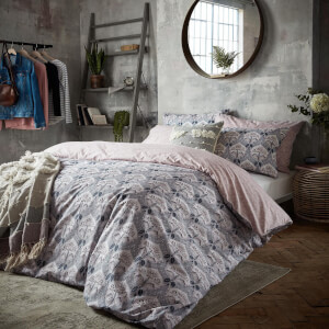 Fat Face Waterlilies Quilt Duvet Cover Set - Lilac