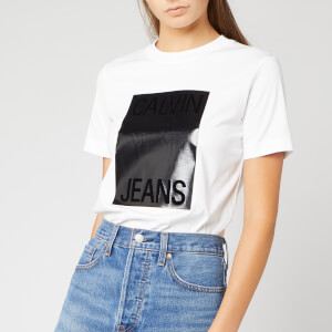 Calvin Klein Jeans Women's CK Shiny Box T-Shirt - Bright White