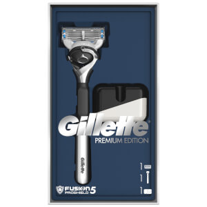 Fusion5 Men's ProShield Chill Chrome Razor Gift Set
