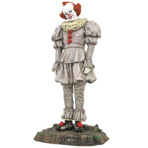 Diamond Select IT 2 Gallery Pennywise Swamp PVC Statue