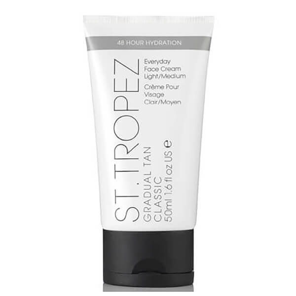 Click to view more detailed imagery on our partner's website St. Tropez Gradual Tan Classic Face Lotion - Light/medium (50ml)