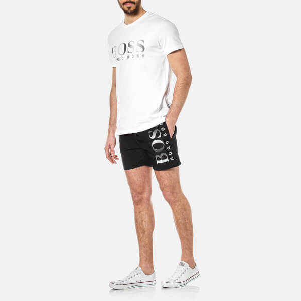 hugo boss shorts and shirt