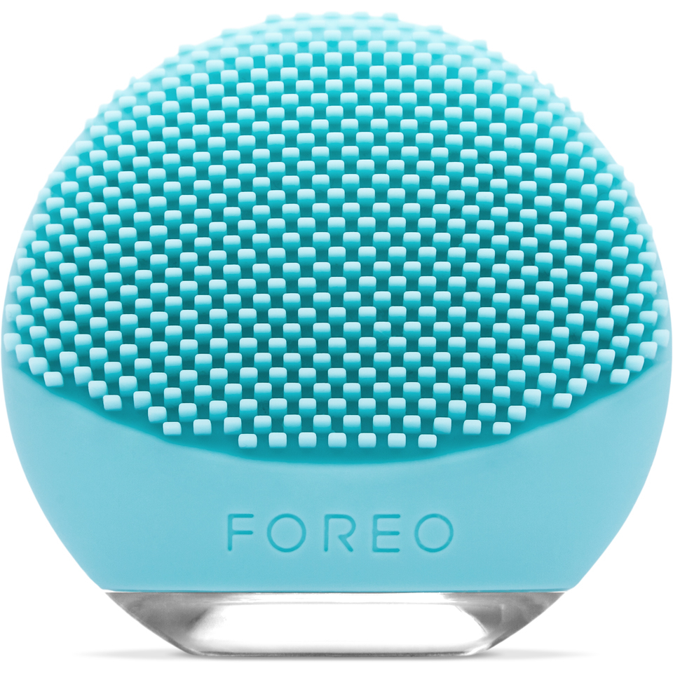 FOREO LUNA™ go (Various Types) - For Oily Skin