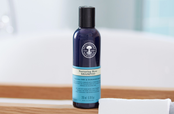 neals yard baby shampoo