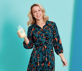 Lynette holding a shake